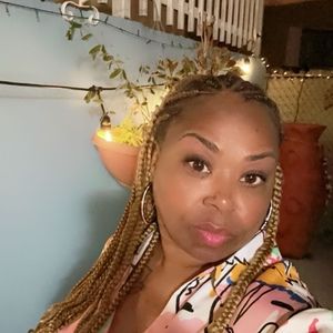 Meet your Posher, Katrina